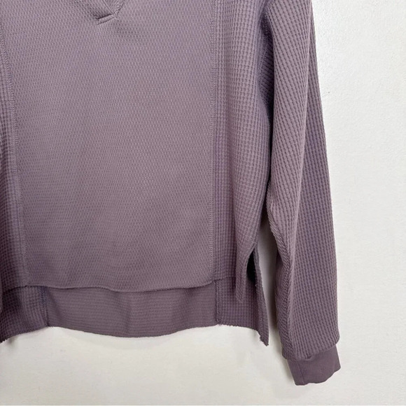 Nike Yoga Womens Xsmall Waffle  Knit Slit Neck Shirt - Picture 8 of 16